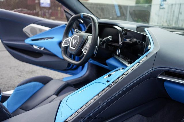 Used 2021 Chevrolet Corvette Stingray Premium Conv w/ Z51 Performance Package RWD image 44