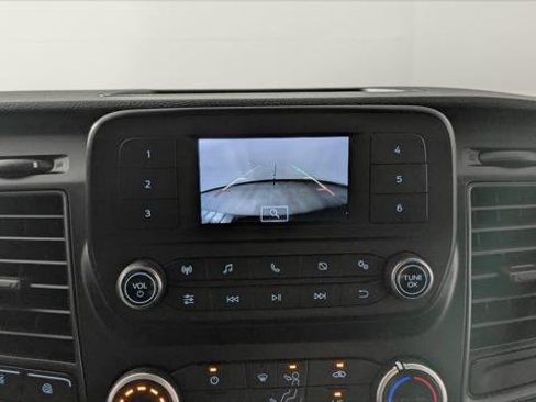 Used 2024 Ford Transit 250 Low Roof w/ Exterior Upgrade Package RWD image 26
