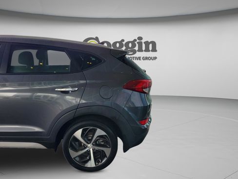 Used 2018 Hyundai Tucson Limited image 31
