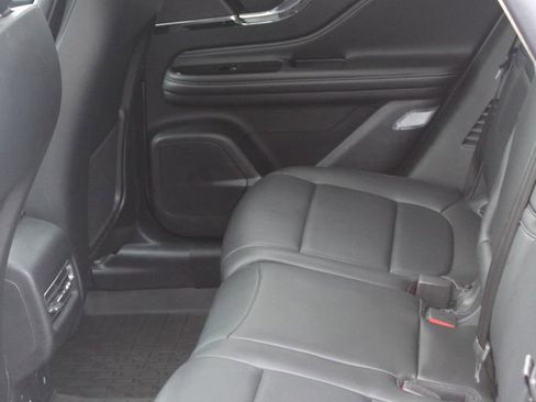 Used 2024 Lincoln Corsair Reserve w/ Equipment Group 201A image 20