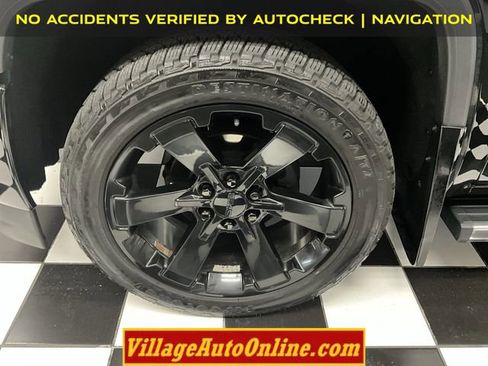 Used 2018 GMC Sierra 1500 Denali w/ Denali Ultimate Package image 10