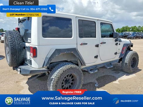Used 2014 Jeep Wrangler Unlimited Sahara w/ Connectivity Group AWD/4WD image 4
