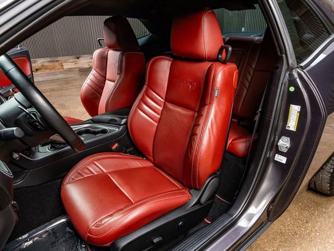 Used 2021 Dodge Challenger SRT Hellcat image 25