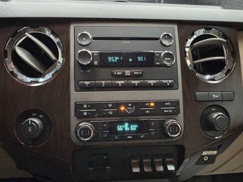 Used 2012 Ford F250 Lariat w/ Chrome Pkg RWD image 23