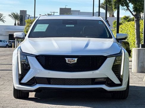 Used 2025 Cadillac CT5 Sport image 9