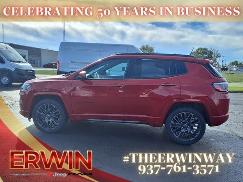 Certified 2023 Jeep Compass Limited image 12