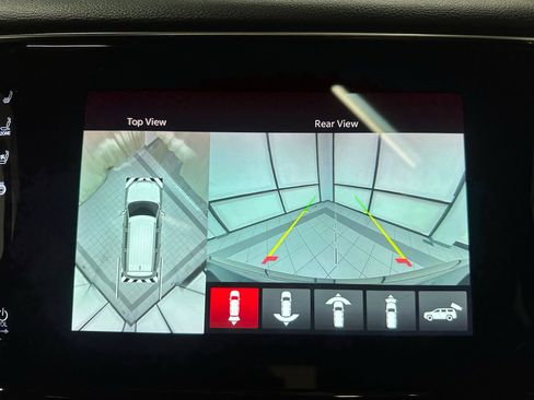 Used 2024 Jeep Wagoneer Series II w/ Convenience Group I image 31