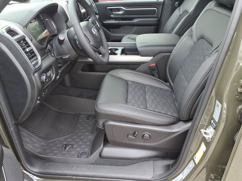 New 2026 RAM 1500 Big Horn AWD/4WD image 12