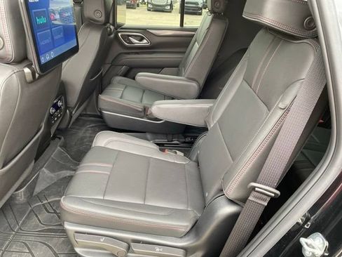 Used 2023 Chevrolet Tahoe RST w/ RST Performance Edition AWD/4WD image 31