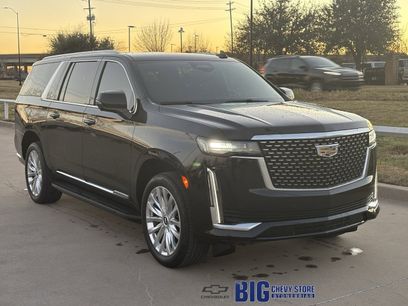 Used 2022 Cadillac Escalade ESV Luxury