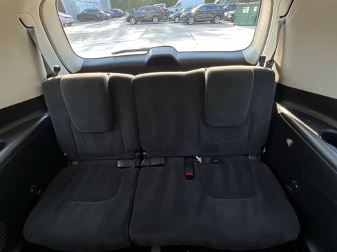 Used 2023 Nissan Armada S AWD/4WD image 31