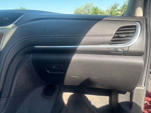 Used 2017 Chevrolet Traverse LT AWD/4WD image 28
