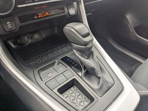 Used 2025 Toyota RAV4 LE image 19