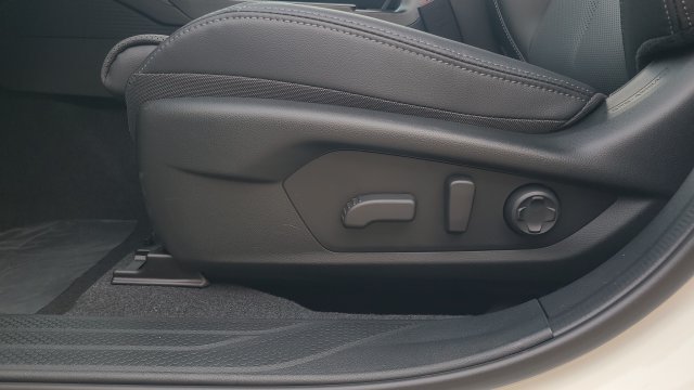 New 2026 Subaru Outback Touring XT AWD/4WD image 13