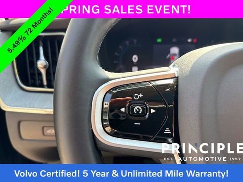 Certified 2025 Volvo XC60 B5 Plus image 25