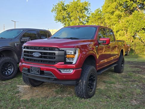 Used 2023 Ford F150 Lariat image 3