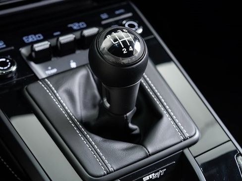 Used 2024 Porsche 911 GT3 RS image 21