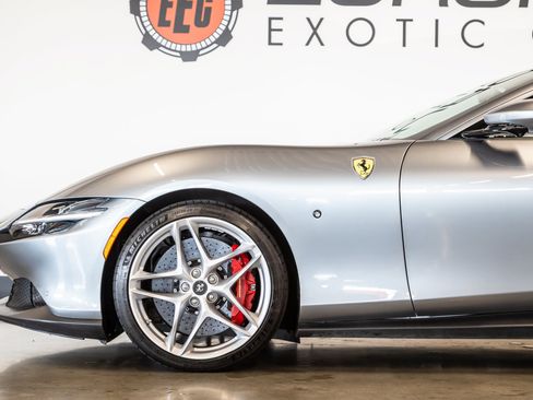 Used 2021 Ferrari Roma RWD image 16