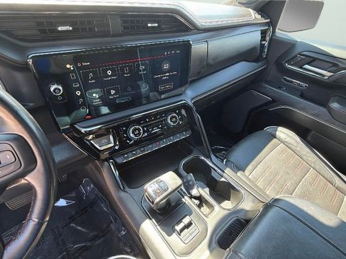 Used 2023 GMC Sierra 1500 AT4X w/ AT4X AEV Edition AWD/4WD image 19