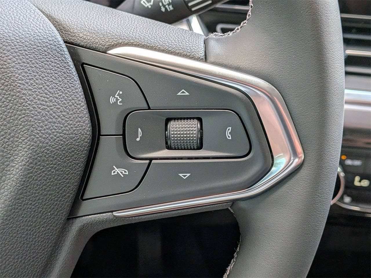 New 2026 Chevrolet Trax ACTIV w/ Driver Confidence Package FWD image 28