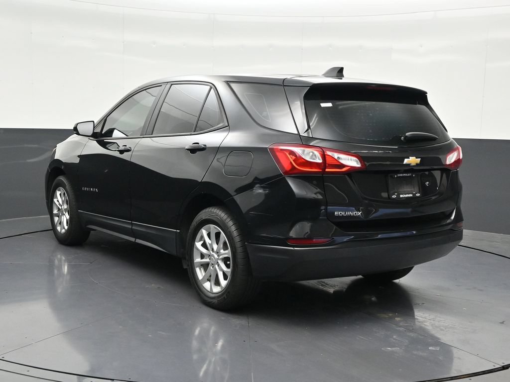 Used 2020 Chevrolet Equinox LS FWD image 3