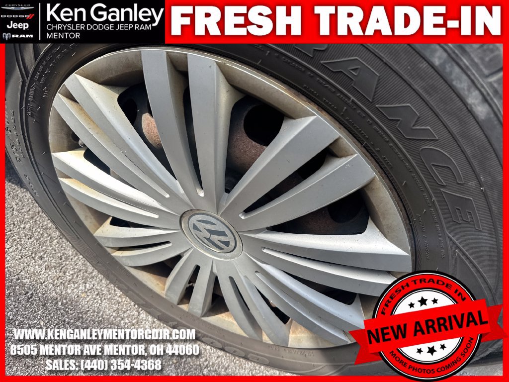 Used 2015 Volkswagen Passat 1.8T S FWD image 11