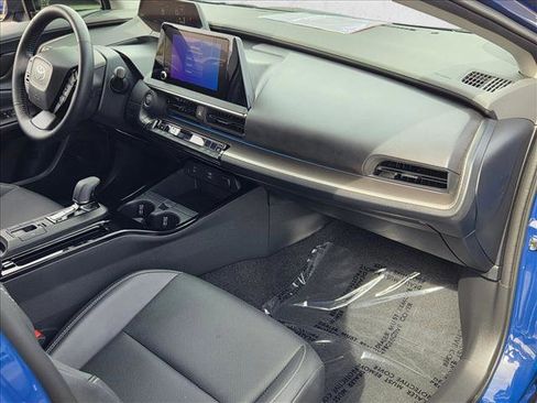 Used 2026 Toyota Prius XLE image 21