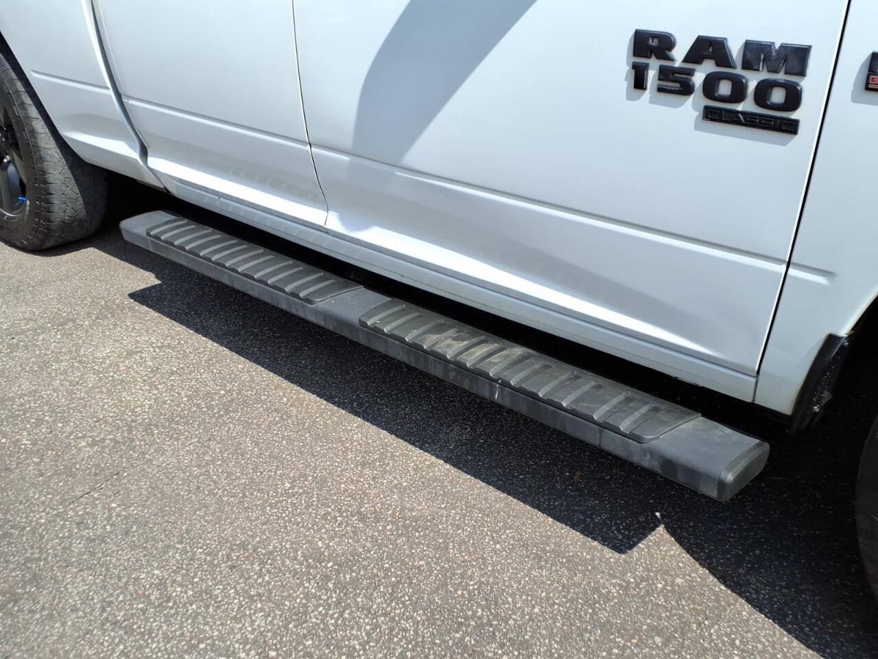 Used 2019 RAM 1500 Express w/ Express Value Package RWD image 11