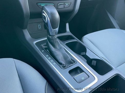 Used 2017 Ford Escape S image 21