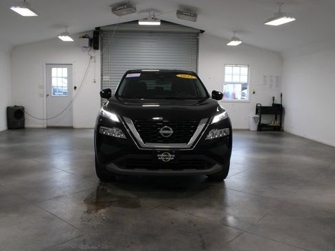 Used 2023 Nissan Rogue SV AWD/4WD image 4