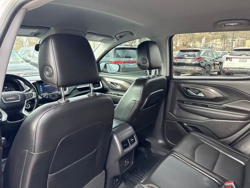 Used 2019 GMC Terrain SLT w/ Preferred Package image 28
