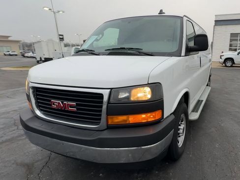 Used 2024 GMC Savana 2500 w/ Driver Convenience Package image 3