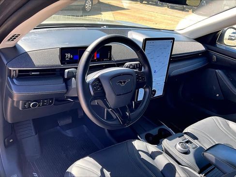 Used 2023 Ford Mustang Mach-E Premium image 15