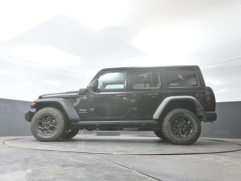 Used 2023 Jeep Wrangler Unlimited image 30
