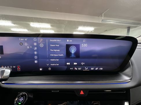 New 2025 Buick Envision Preferred image 48