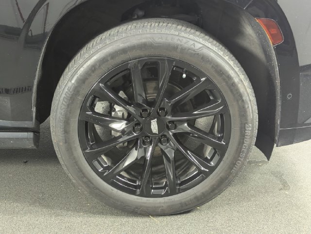 Used 2023 Cadillac Escalade Sport Platinum w/ LPO, ONYX Package AWD/4WD image 11