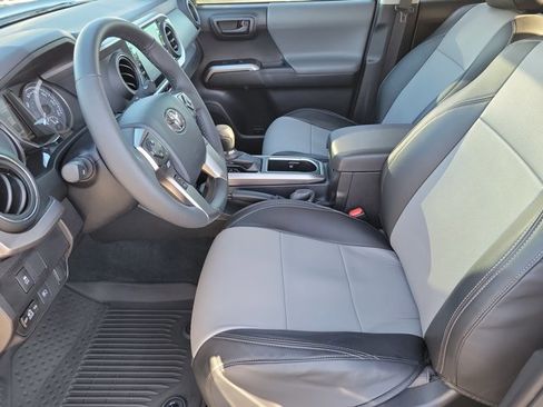 Used 2023 Toyota Tacoma SR5 image 12