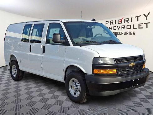 New 2025 Chevrolet Express 2500 w/ Driver Convenience Package image 3