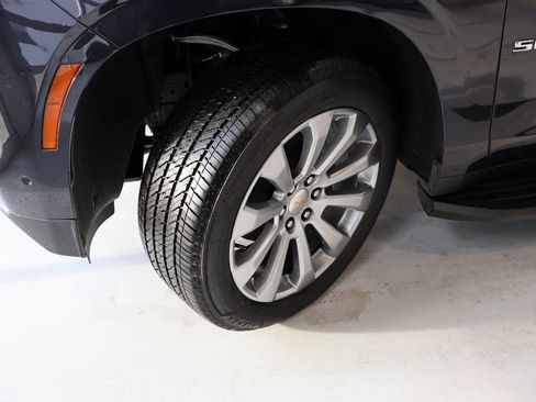 New 2025 Chevrolet Suburban Premier image 51