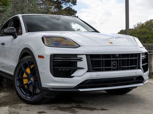 Certified 2024 Porsche Cayenne Turbo GT image 55