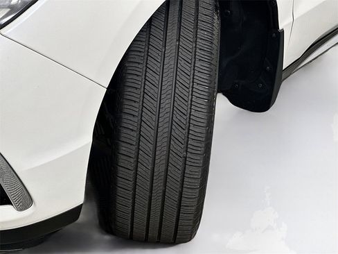 Used 2018 Acura MDX FWD w/ Tech & Entertainment image 25