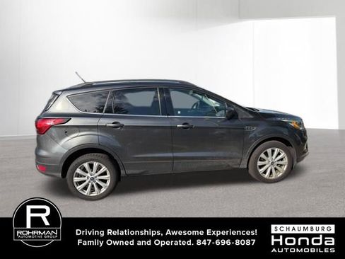 Used 2019 Ford Escape SEL AWD/4WD image 4