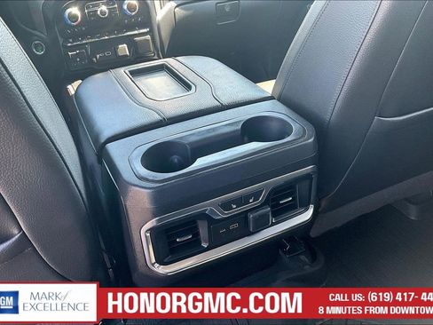 Used 2020 GMC Sierra 2500 Denali w/ Denali Ultimate Package image 11