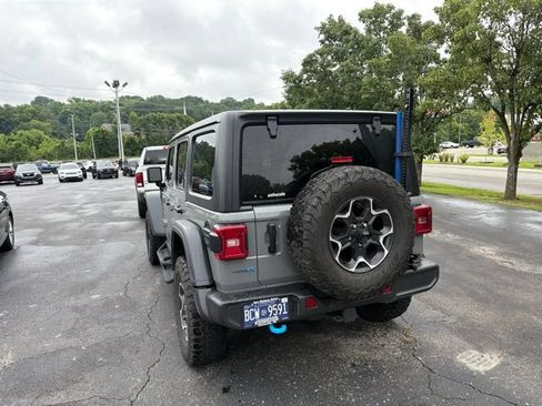 Used 2023 Jeep Wrangler Unlimited Rubicon 4xe w/ Cold Weather Group AWD/4WD image 7