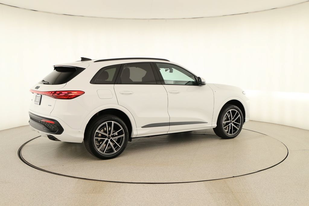New 2026 Audi Q5 Premium Plus AWD/4WD image 7