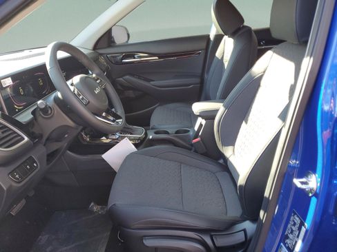 New 2026 Kia Seltos S FWD image 18