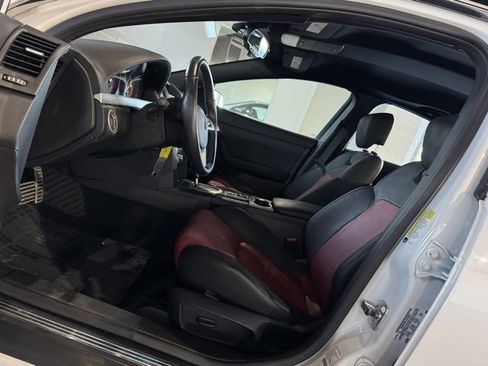 Used 2009 Pontiac G8 GT w/ Premium Package image 14