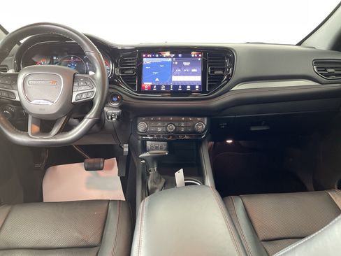 Used 2024 Dodge Durango GT image 16