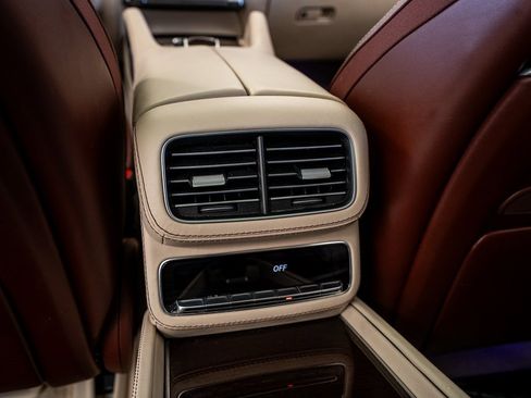 Used 2021 Mercedes-Benz Maybach GLS 600 Maybach GLS 600 image 63