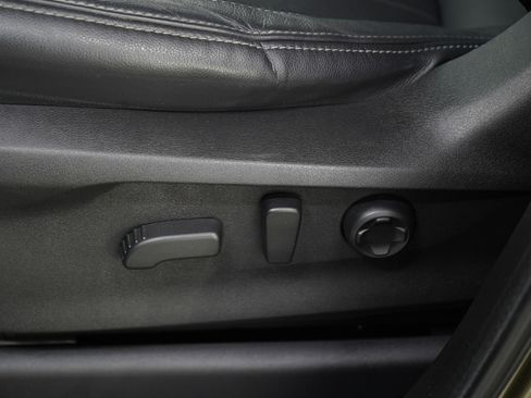 Used 2023 Subaru Ascent Limited image 27